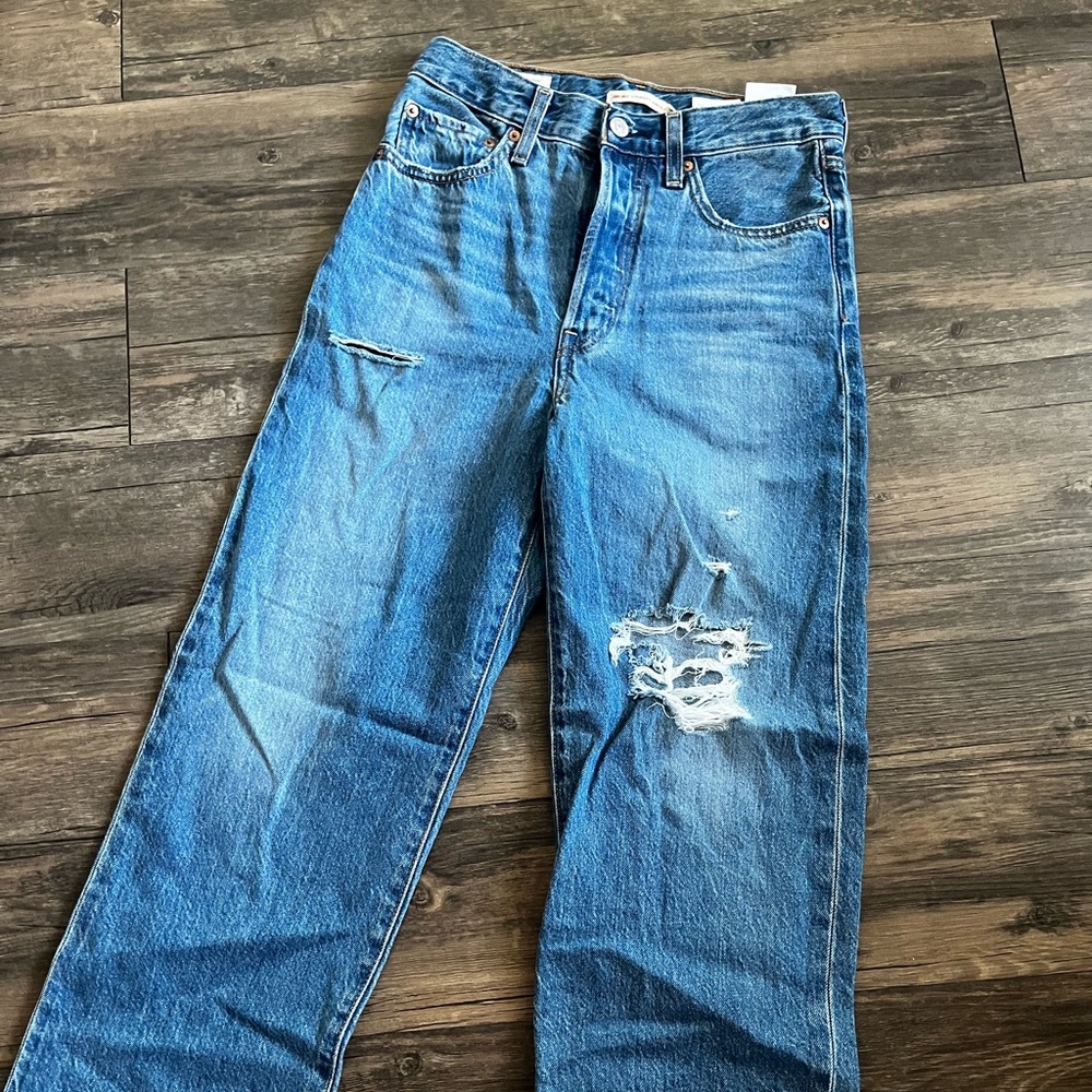 Levi’s w27 Straightleg Jeans